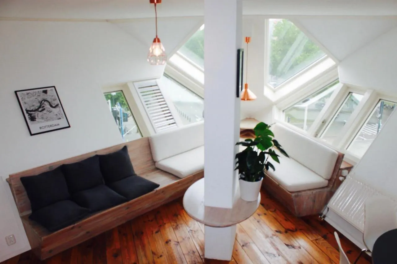 Apartment Cubehouse City-Centre Rotterdam Hotel