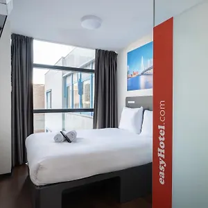2* Hotell Easyhotel Centre